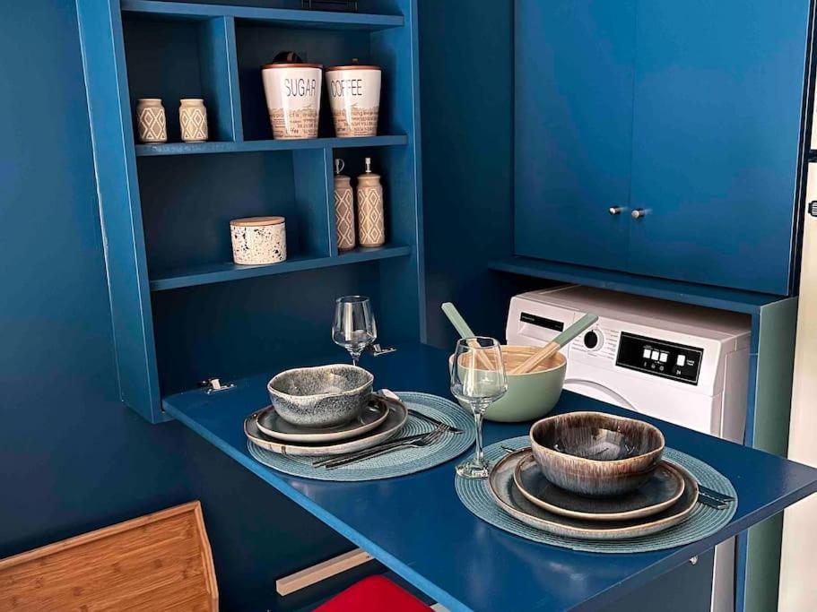 Bluexenia 1 Bedroom Retro Luxury Aten Exteriör bild